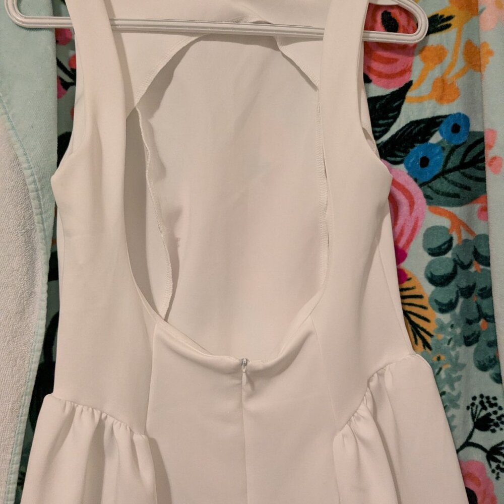Sleeveless dress w/fitted bodice and a flared, pleated skirt size XL - Picture 8 of 10